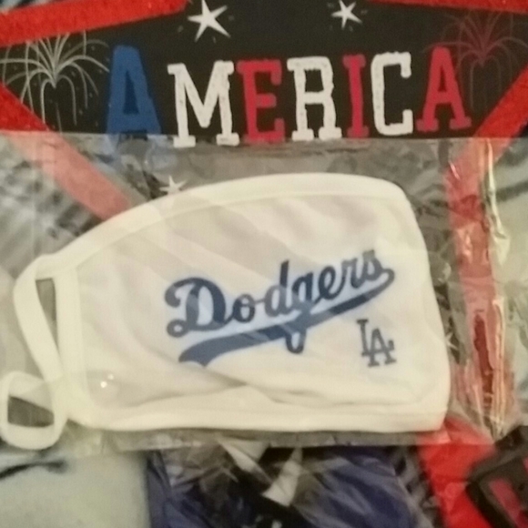 SOLD OUT 😰 - Picture 4 of 5